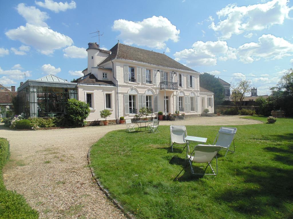 Bed and Breakfast Clos Saint Nicolas Neauphle-le-Château Exterior foto