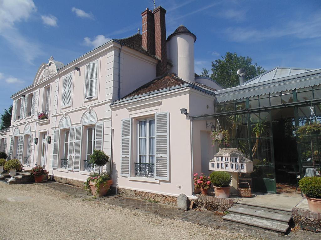 Bed and Breakfast Clos Saint Nicolas Neauphle-le-Château Exterior foto